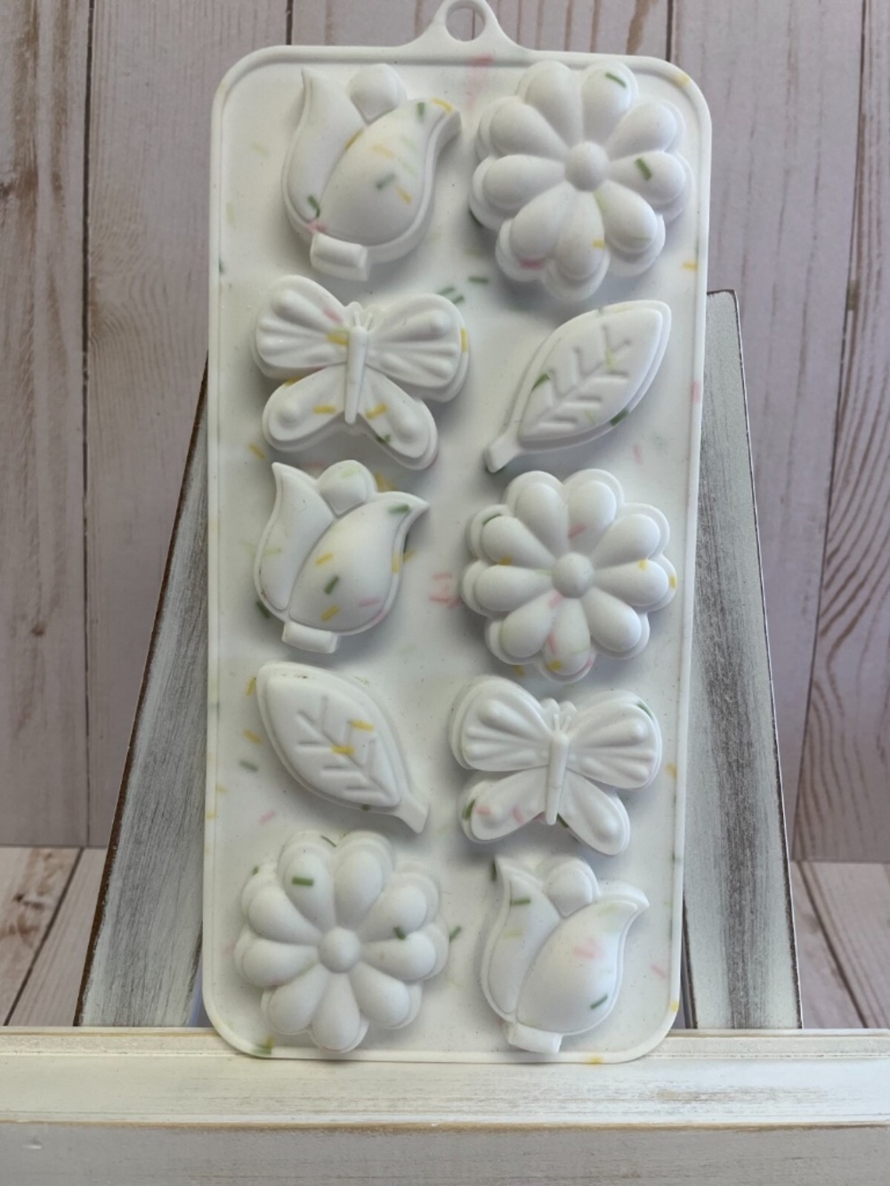Silicone Shaped Candy Mold Chocolate Gummy Ice Easter Flower Butterfly Leaf NEW